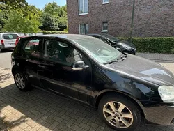 Schwarz Gebraucht 2005 VW Golf V Kleinwagen | 1.200 € (Guter Preis)