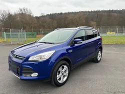 Blau Gebraucht 2015 Ford Kuga SUV | 12.390 €