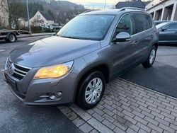 Grau Gebraucht 2011 VW Tiguan Team SUV | 5.999 € (Superpreis)