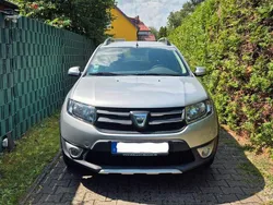 Silber Gebraucht 2014 Dacia Sandero Prestige Kleinwagen | 6.900 € (Fairer Preis)
