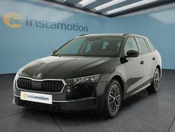 Schwarz Gebraucht 2024 Skoda Octavia Kombi | 30.599 € (Guter Preis)