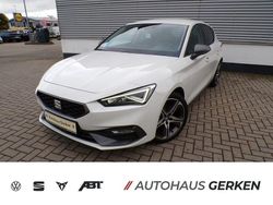Weiß Gebraucht 2022 Seat Leon FR Limousine | 23.890 € (Etwas zu teuer)