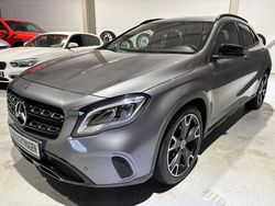 Grau Gebraucht 2019 Mercedes GLA180 AMG line SUV | 21.900 € (Fairer Preis)