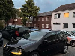 Schwarz Gebraucht 2004 VW Golf V Coupé | 4.249 € (Fairer Preis)