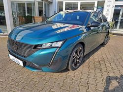 Blau Gebraucht 2023 Peugeot 308 SW Allure Kombi | 21.990 € (Fairer Preis)