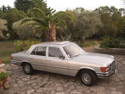 Silber Gebraucht 1976 Mercedes 350 SE Limousine | 10.000 €