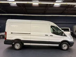 Weiß Gebraucht 2015 Ford Transit Van / Kleinbus | 11.305 € (Guter Preis)