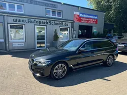 Saphirschwarz Gebraucht 2019 BMW 540 M Sport Kombi | 26.999 € (Fairer Preis)