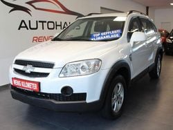 Weiß Gebraucht 2011 Chevrolet Captiva LS SUV | 6.990 € (Fairer Preis)