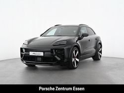 Tiefschwarzmetallic Gebraucht 2025 Porsche Macan Turbo SUV | 119.900 € (Fairer Preis)
