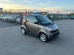 Grau Gebraucht 2010 Smart ForTwo Coupé Coupé | 4.200 € (Fairer Preis)