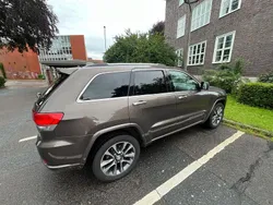 Braun Gebraucht 2016 Jeep Grand Cherokee SUV | 17.400 € (Fairer Preis)