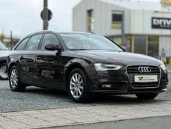 Braun Gebraucht 2014 Audi A4 Attraction Kombi | 7.940 € (Guter Preis)