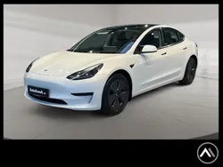Weiß Gebraucht 2023 Tesla Model 3 Standard Range Limousine | 33.609 € (Etwas zu teuer)