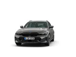 Gebraucht 2024 BMW 330 Comfort Edition Kombi | 47.950 € (Etwas zu teuer)