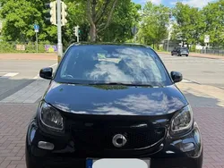Schwarz Gebraucht 2015 Smart ForFour Passion Limousine | 7.900 € (Fairer Preis)
