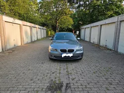 Grau Gebraucht 2007 BMW 520 Kleinwagen | 5.500 €