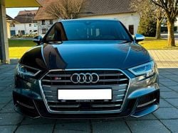 Grau Gebraucht 2019 Audi S3 Ambiente Limousine | 27.900 € (Guter Preis)
