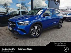Lack spektralblau Gebraucht 2024 Mercedes GLA200 Progressive SUV | 36.740 € (Guter Preis)