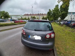 Grau Gebraucht 2007 VW Golf Plus Cross Edition Van / Kleinbus | 3.200 € (Fairer Preis)