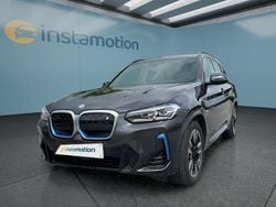 Grau Gebraucht 2022 BMW iX3 M Sport SUV | 38.899 € (Fairer Preis)