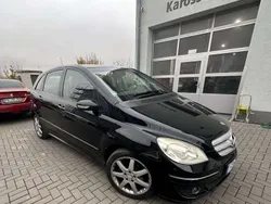 Gebraucht 2005 Mercedes B200 Van / Kleinbus | 3.400 € (Etwas zu teuer)
