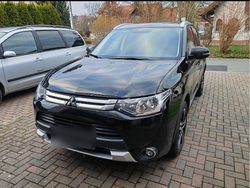 Schwarz Gebraucht 2014 Mitsubishi Outlander SUV | 14.700 € (Teuer)