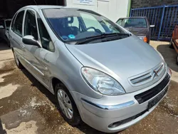 Silber Gebraucht 2007 Citroën Xsara Picasso Exclusive Van / Kleinbus | 2.290 € (Fairer Preis)