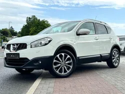Weiß Gebraucht 2010 Nissan Qashqai Tekna SUV | 6.900 € (Guter Preis)