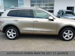 Gold Gebraucht 2015 VW Touareg Terrain Tech SUV | 11.999 €