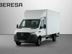 Arktikweiß Gebraucht 2024 Mercedes Sprinter Van | 55.906 €