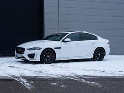 Weiß Gebraucht 2020 Jaguar XE R-Dynamic Limousine | 22.999 € (Fairer Preis)