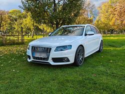 Weiß Gebraucht 2011 Audi S4 Kombi | 23.500 €