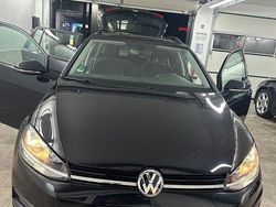 Schwarz Gebraucht 2017 VW Golf VII Trendline Kombi | 12.550 € (Guter Preis)