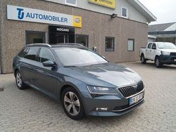 Grau Gebraucht 2018 Skoda Superb Style Kombi | 12.500 € (Superpreis)