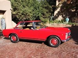 Rot metallic Gebraucht 1967 Mercedes W113 Cabrio | 89.999 €