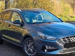 Blau Gebraucht 2022 Hyundai i30 Edition 30 Kombi | 17.990 € (Etwas zu teuer)