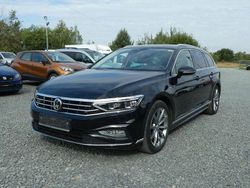 Schwarz Gebraucht 2020 VW Passat Elegance Kombi | 19.690 € (Fairer Preis)