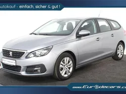 Grau Gebraucht 2021 Peugeot 308 Active Kombi | 12.400 € (Guter Preis)