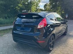 Schwarz Gebraucht 2015 Ford Fiesta Kleinwagen | 4.450 € (Guter Preis)