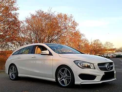 Weiß Gebraucht 2015 Mercedes CLA250 Shooting Brake AMG line Kombi | 21.900 € (Etwas zu teuer)