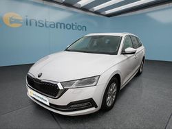 Weiß Gebraucht 2022 Skoda Octavia Kombi | 28.599 € (Fairer Preis)