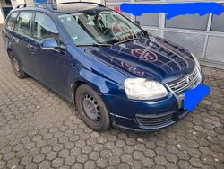 Blau Gebraucht 2008 VW Golf V Kombi | 1.950 € (Fairer Preis)