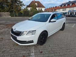 Weiß Gebraucht 2017 Skoda Octavia Style Kombi | 15.950 € (Fairer Preis)