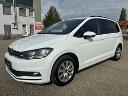Weiß Gebraucht 2021 VW Touran Comfortline Van / Kleinbus | 18.499 € (Guter Preis)