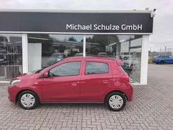 Amarena rot Gebraucht 2023 Mitsubishi Space Star Basis Limousine | 10.990 € (Fairer Preis)