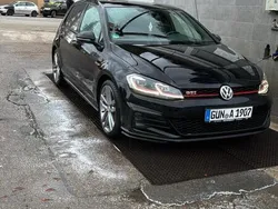 Schwarz Gebraucht 2018 VW Golf VII GTI Kleinwagen | 19.800 € (Guter Preis)