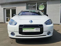 Weiß Gebraucht 2012 Renault Fluence Dynamique Limousine | 5.990 €