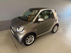 Grau Gebraucht 2015 Smart ForTwo Coupé Passion Coupé | 10.690 € (Fairer Preis)