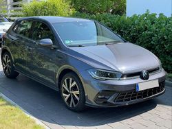 Grau Gebraucht 2022 VW Polo R-line Kleinwagen | 20.700 € (Fairer Preis)